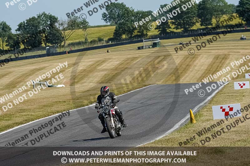 cadwell park;cadwell park photographs;cadwell trackday photographs;enduro digital images;event digital images;eventdigitalimages;peter wileman photography;racing digital images;trackday digital images;trackday photos